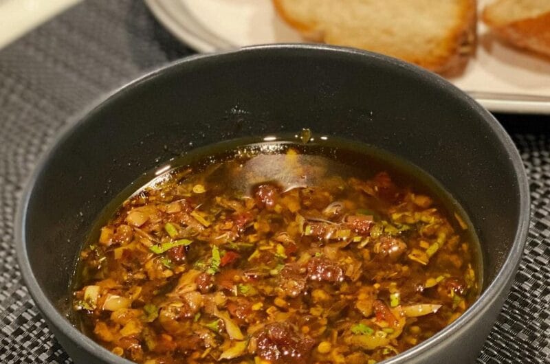 Chunky Bread Dipping Oil