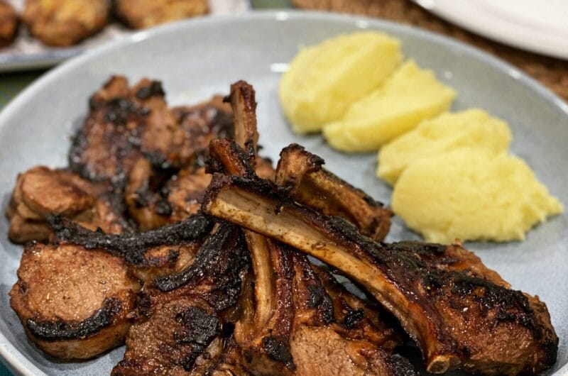 Lamb Cutlets with Creamy Mashed Potatoes
