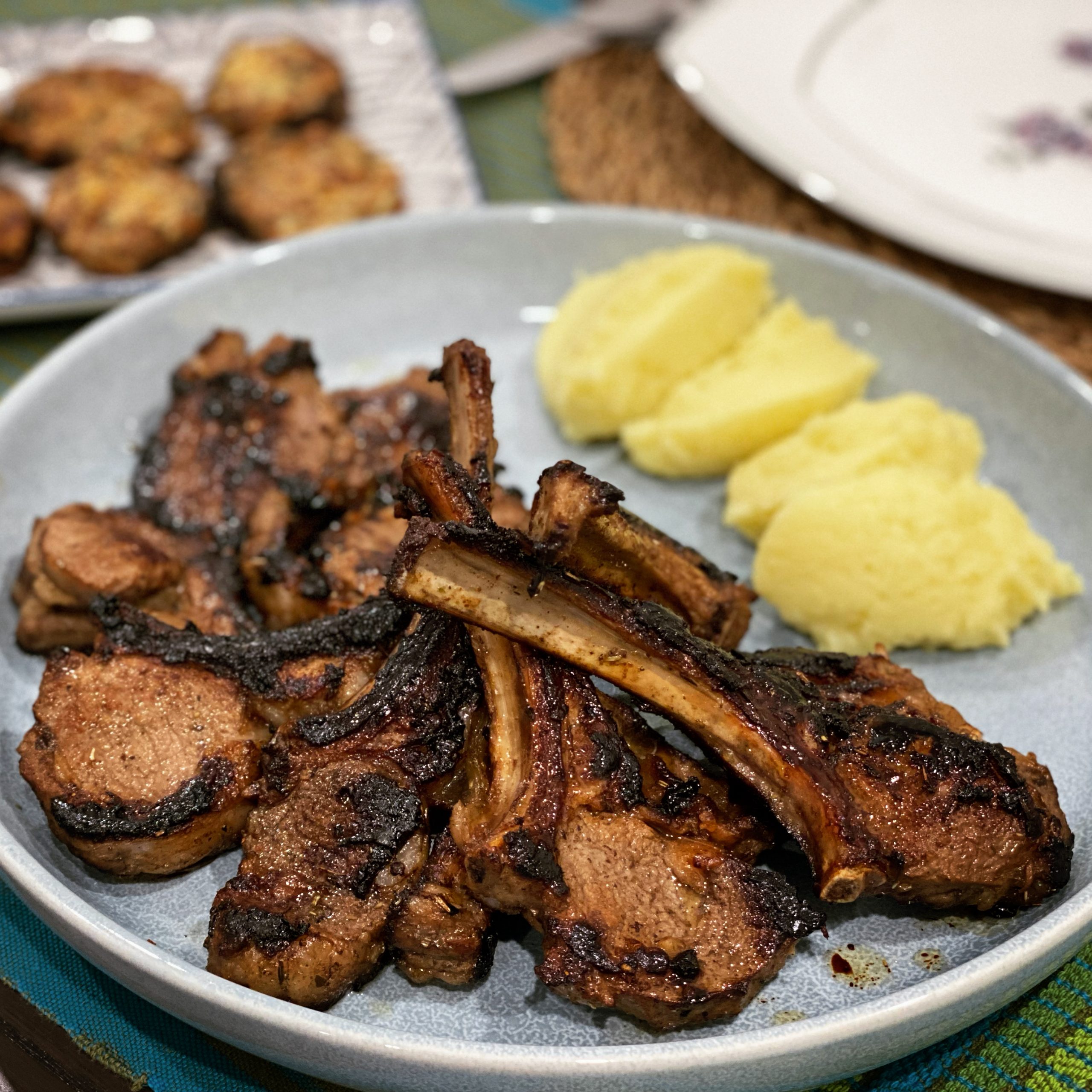 Lamb Cutlets with Creamy Mashed Potatoes