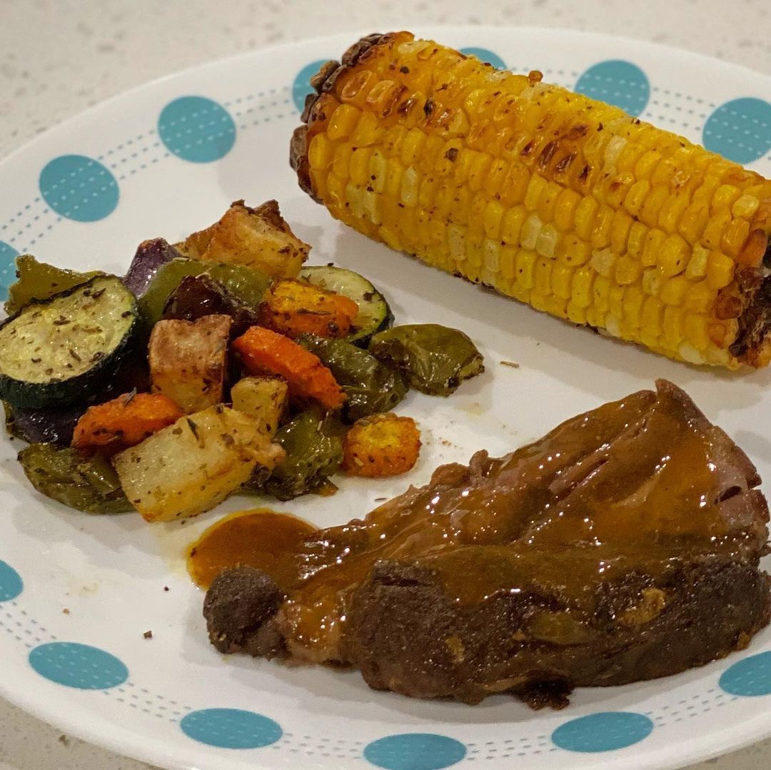 Lamb Shoulder with Gravy