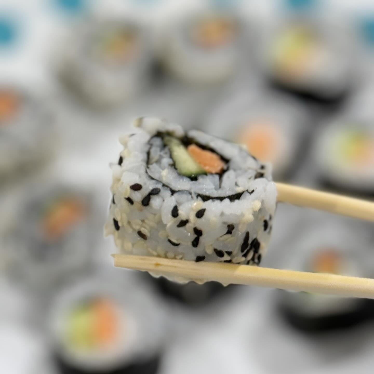 Salmon Uramaki Sushi Rolls