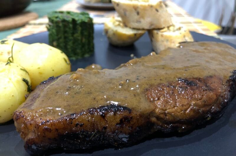 Steak with Peppercorn Sauce