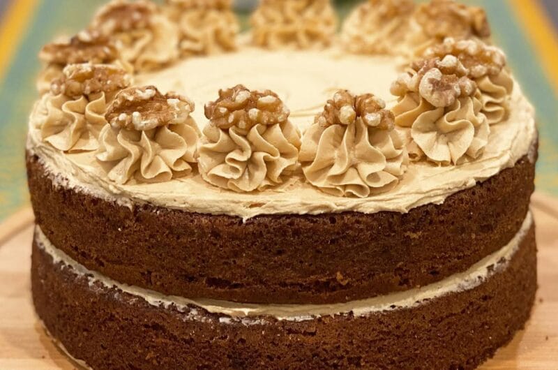 Coffee & Walnut Cake
